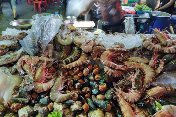 Must-Try Seafood Dishes in Bangkok